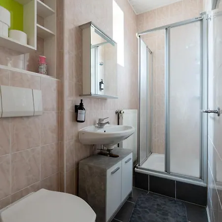 Coy Apartments Leoben - Stay Comfortable & Work Smart Buitenkant foto