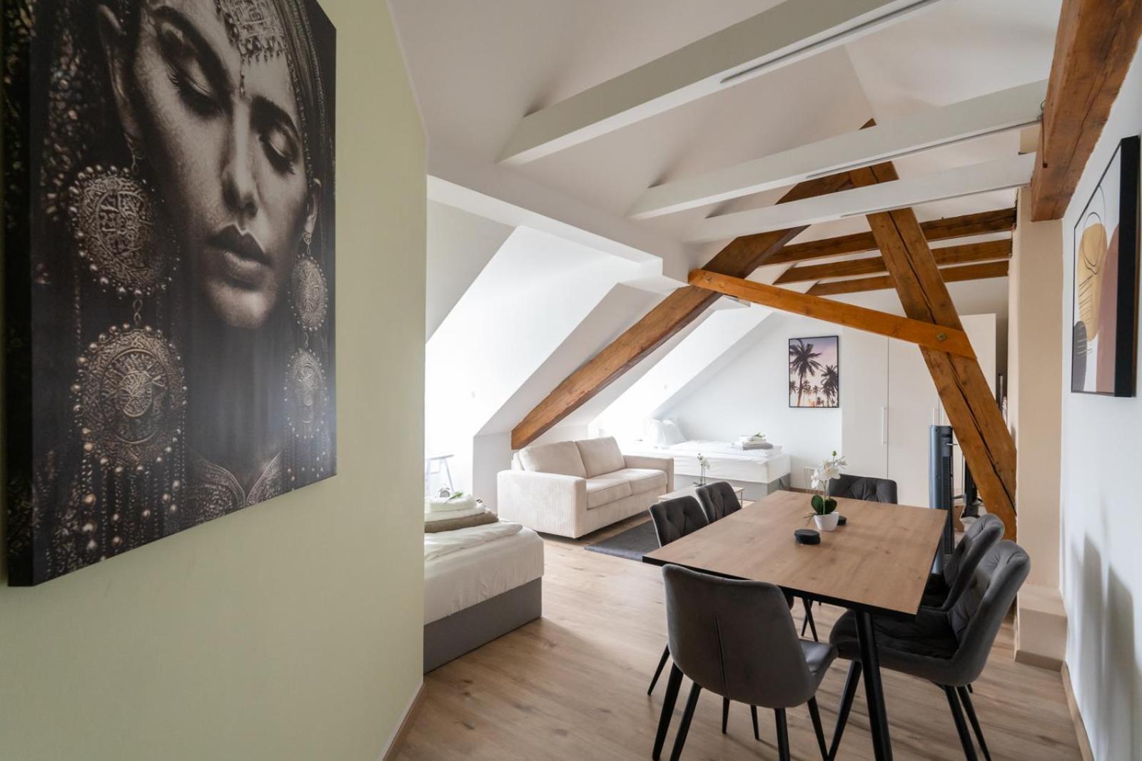 Coy Leoben - Comfortable & Work Smart Apartment Leoben (Styria)