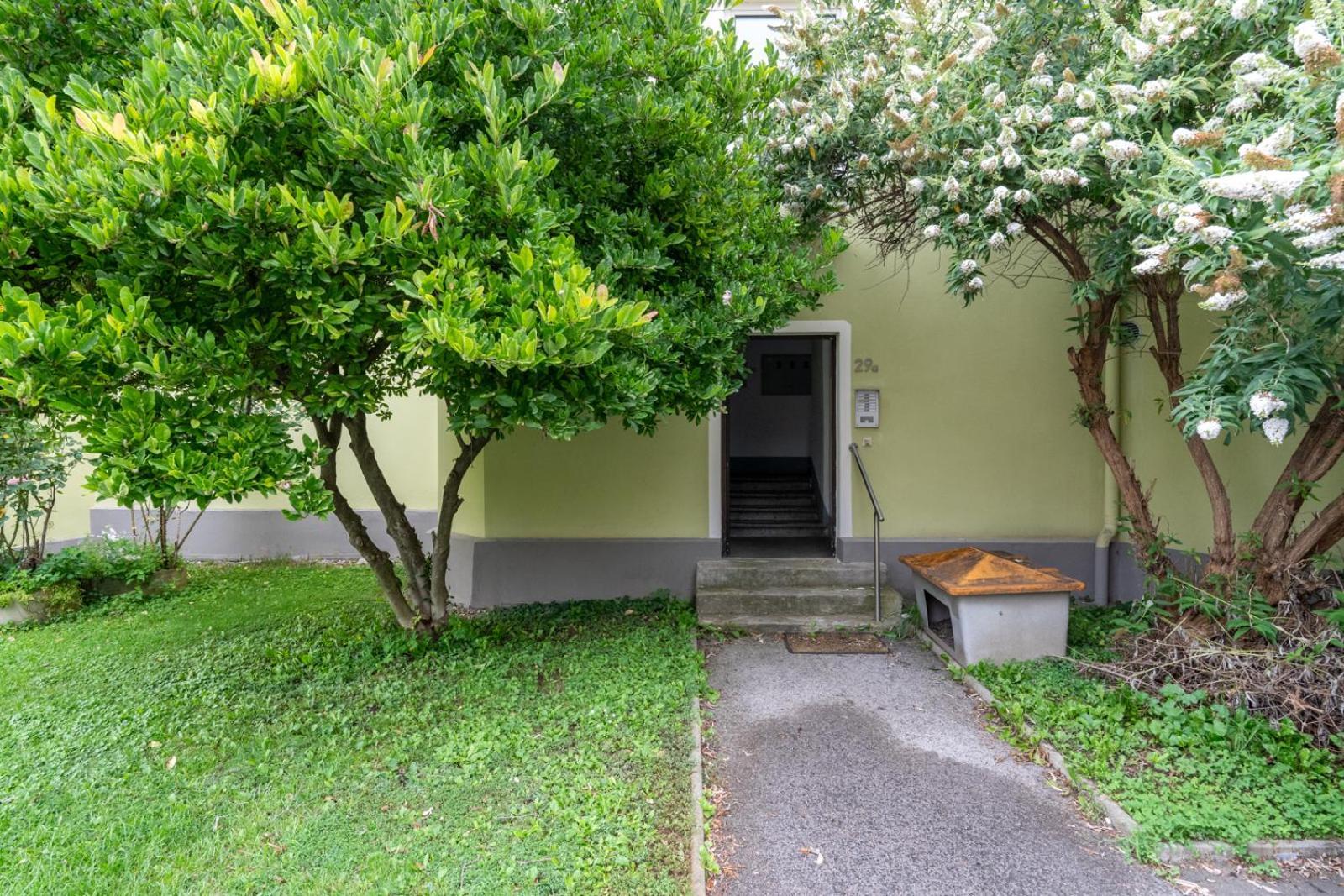 Coy Leoben - Comfortable & Work Smart Apartment Leoben (Styria)